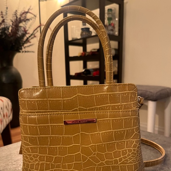 Nine West Purse - Picture 3 of 8